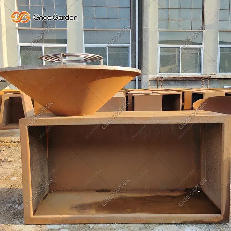 Roštilj na drva od čelika Corten s prostorom za pohranu