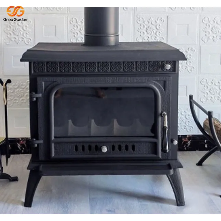 Samostojeći kamin na drva